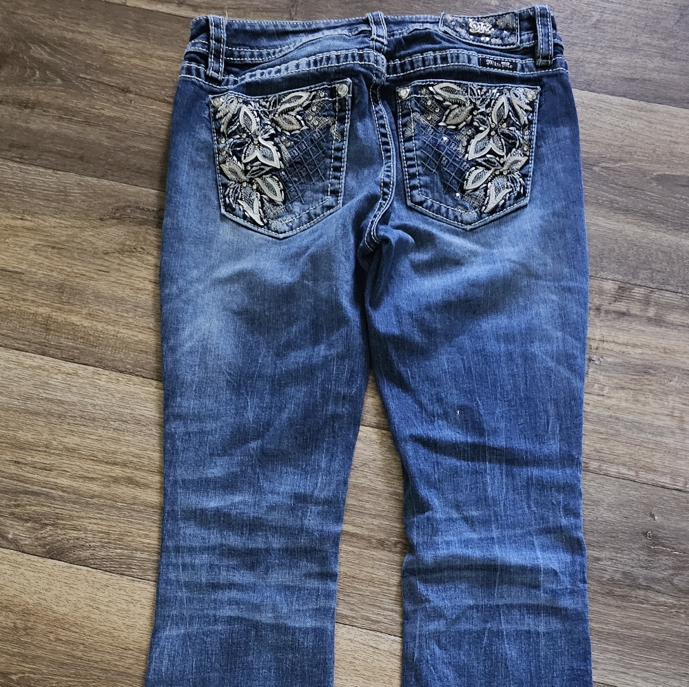 Miss Me Jeans Boot Cut Size 29. Pre-owned